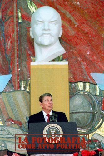 5/31/1988 President Reagan giving a speech at Moscow State University in the USSR